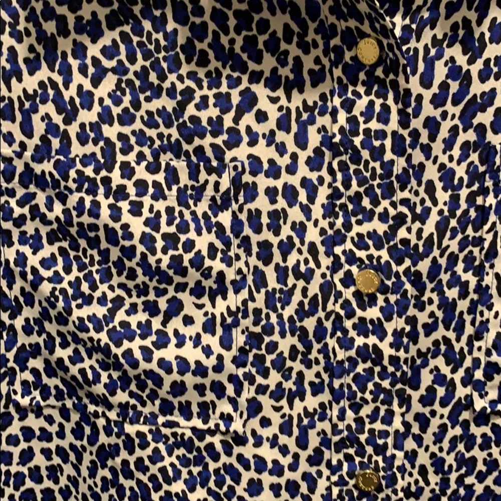 Women’s blouse